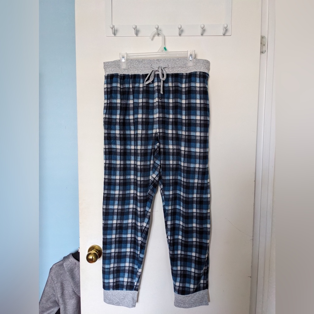 Hanes blue pajamas pants size large